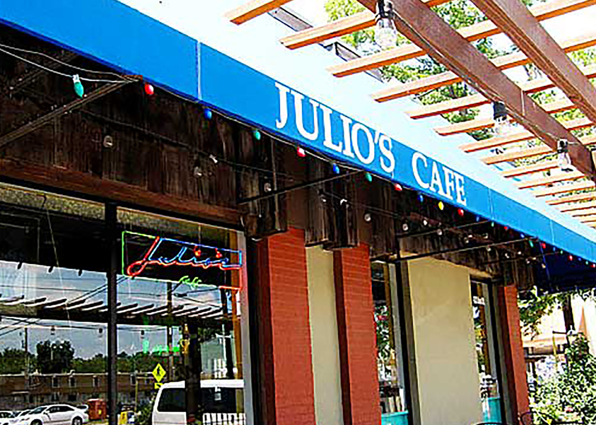 Julio's Cafe awning