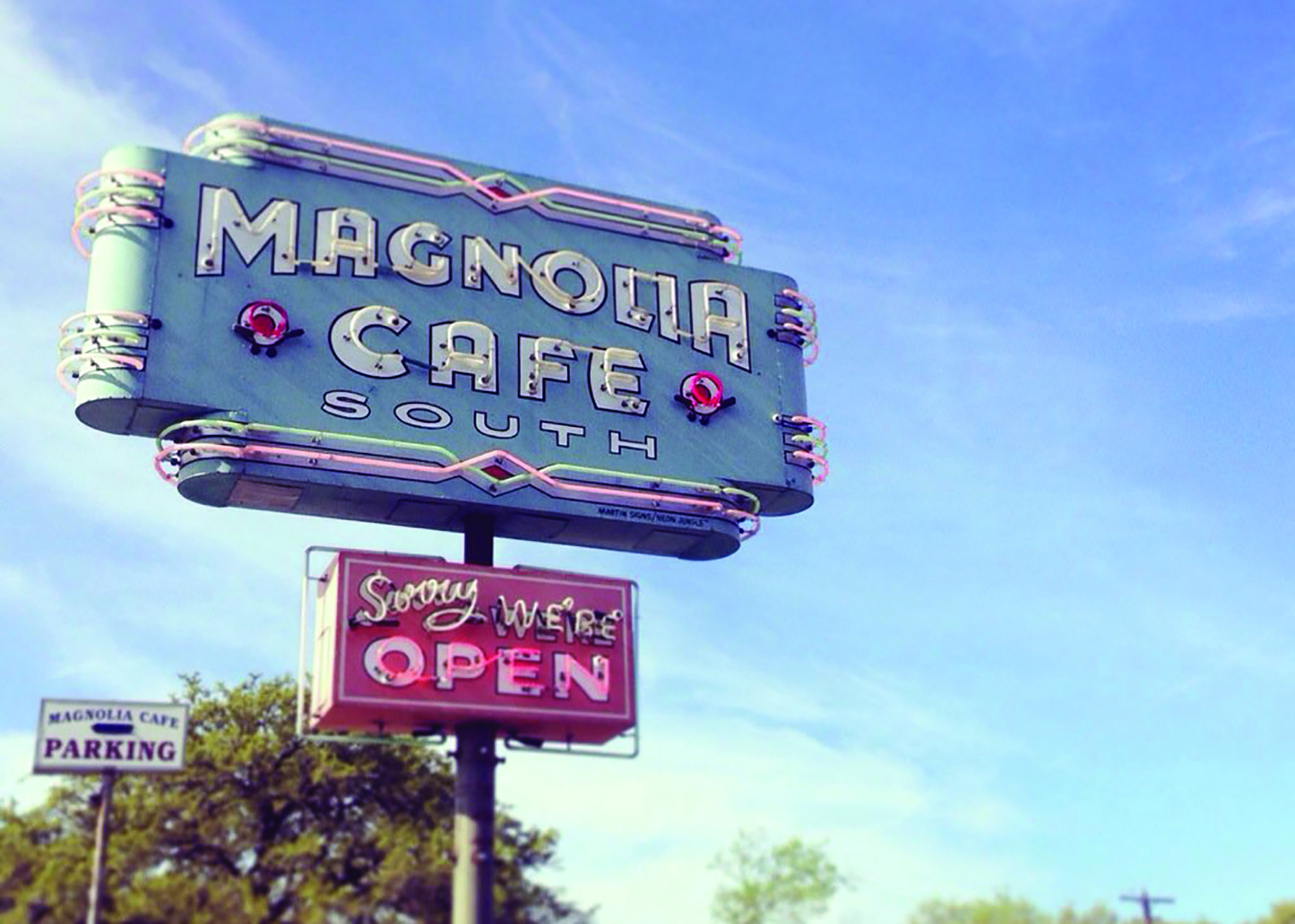 Magnolia Cafe sign