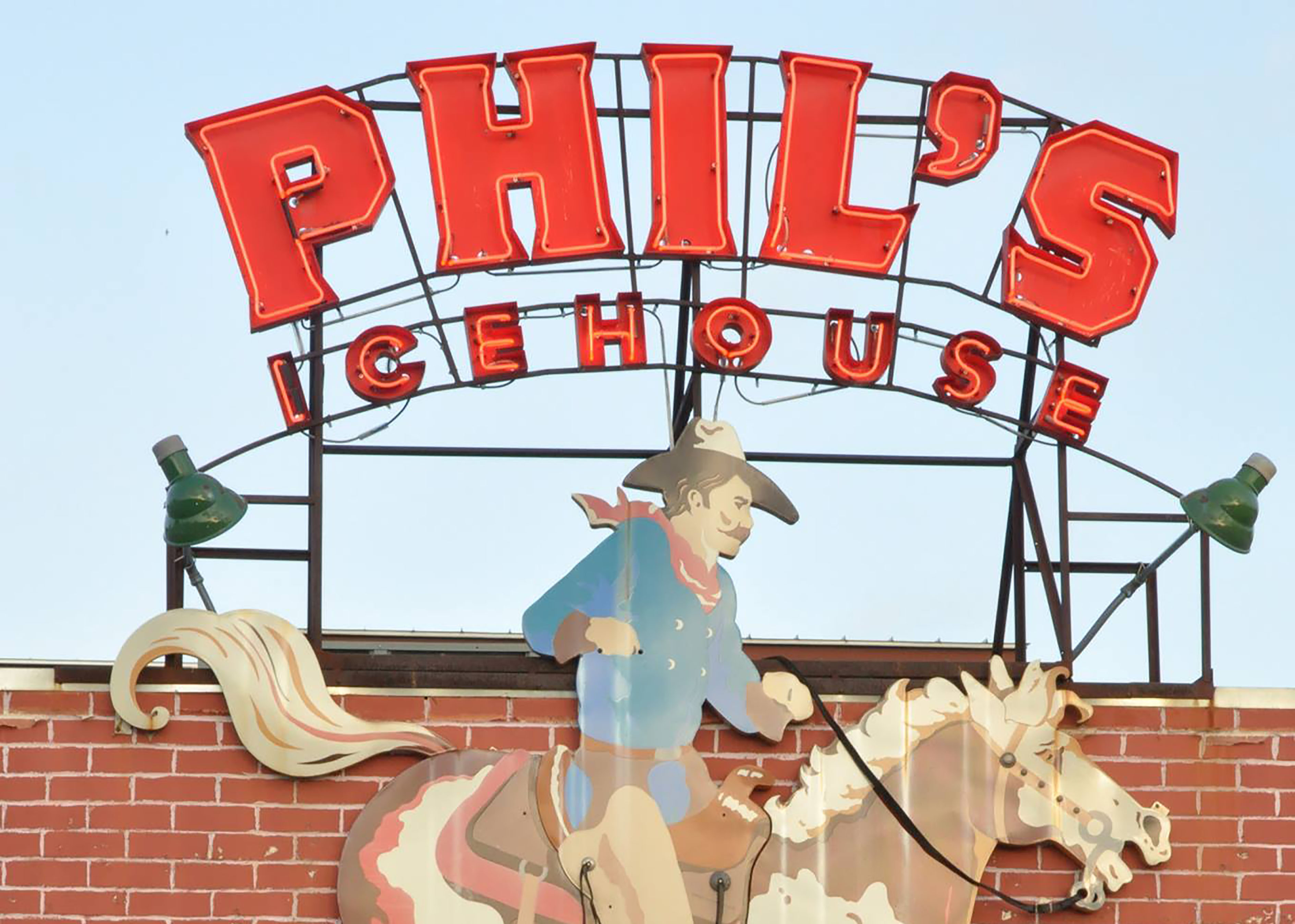 Phil's Ice House