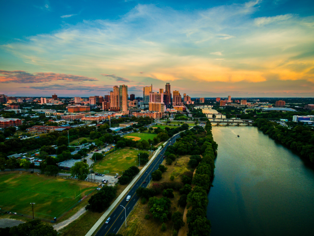 Savor the Flavors: A Guide to the Best Restaurants in Austin